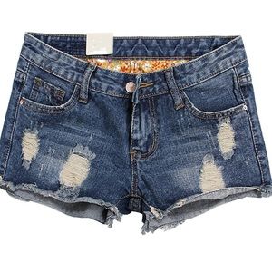 NWOT Happyyip Vintage LowWaist Fringe Denim Shorts
